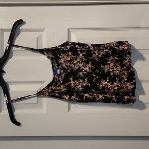 Old Navy floral cropped tank